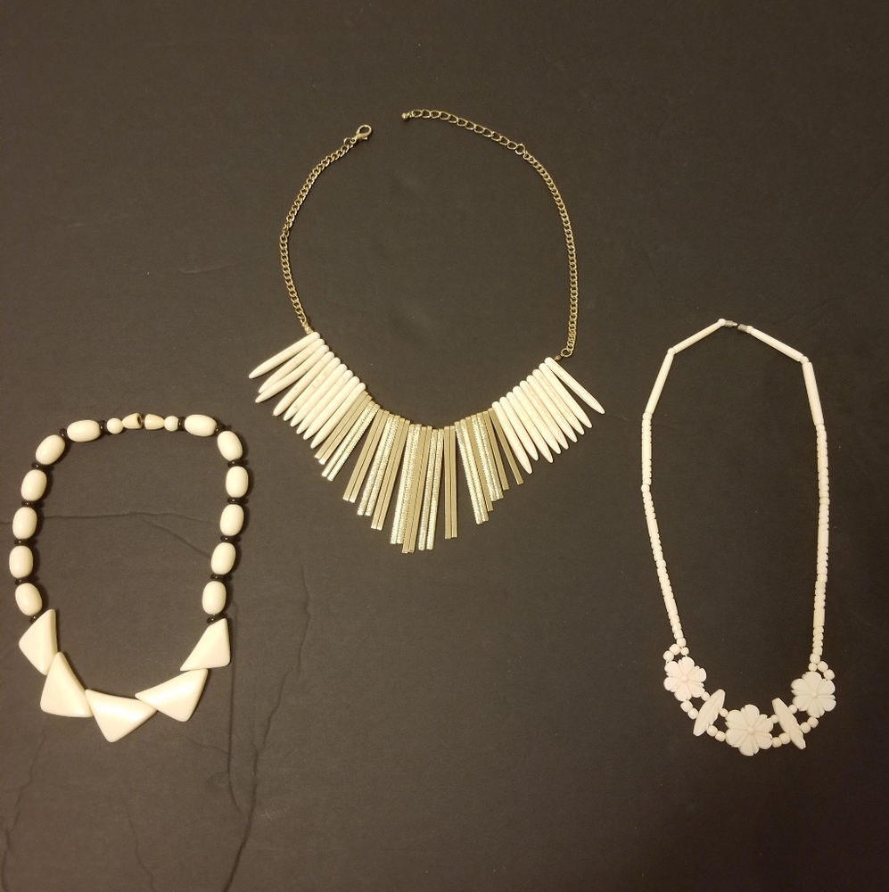 3 Vintage Necklaces